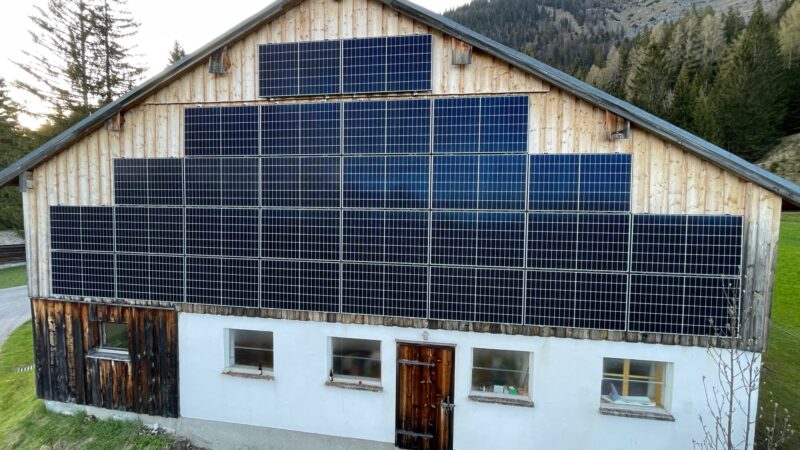 Photovoltaik Fassaden-Anlage